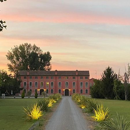 Hotel Villa Montanarini Villarotta Eksteriør bilde
