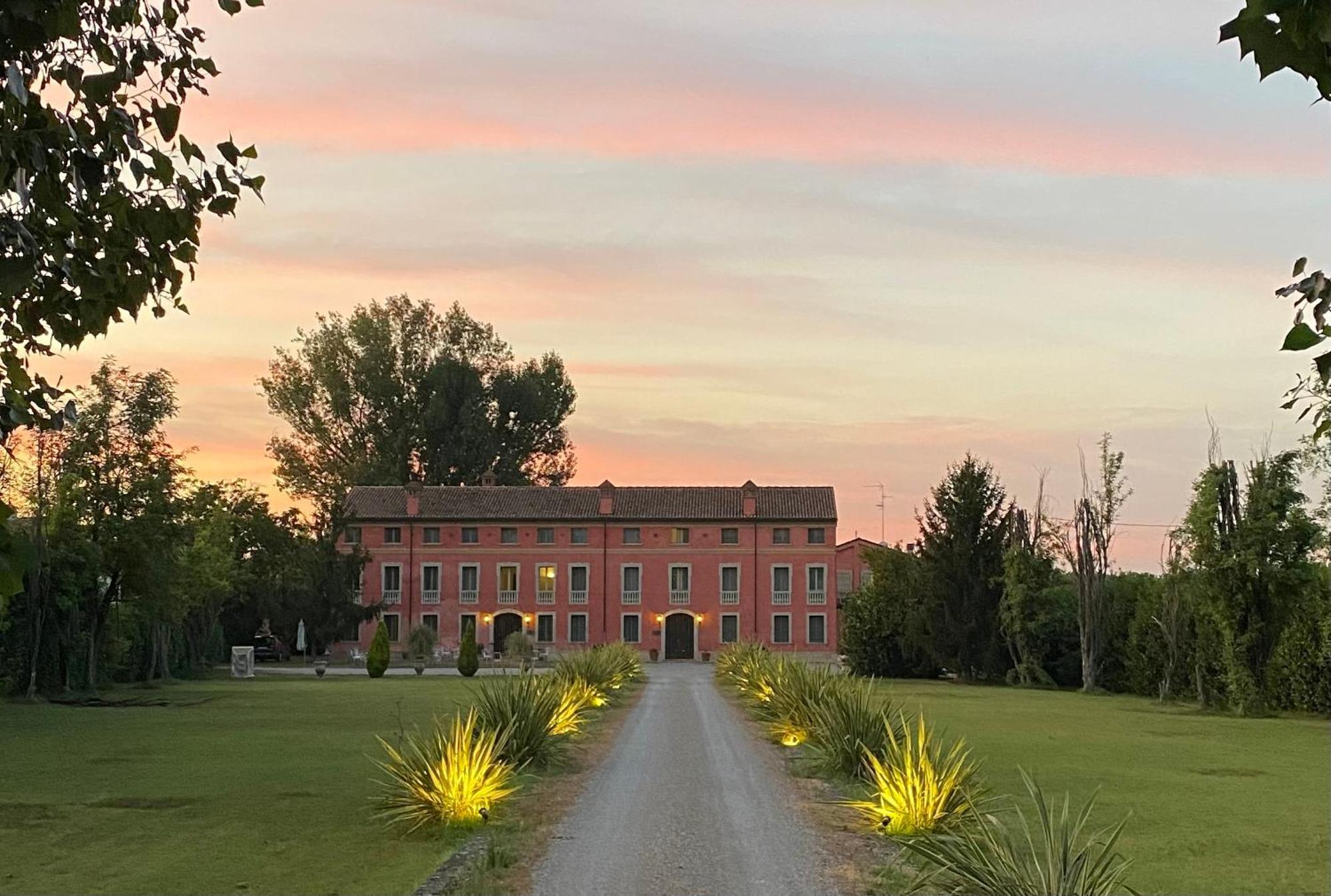 Hotel Villa Montanarini Villarotta Eksteriør bilde