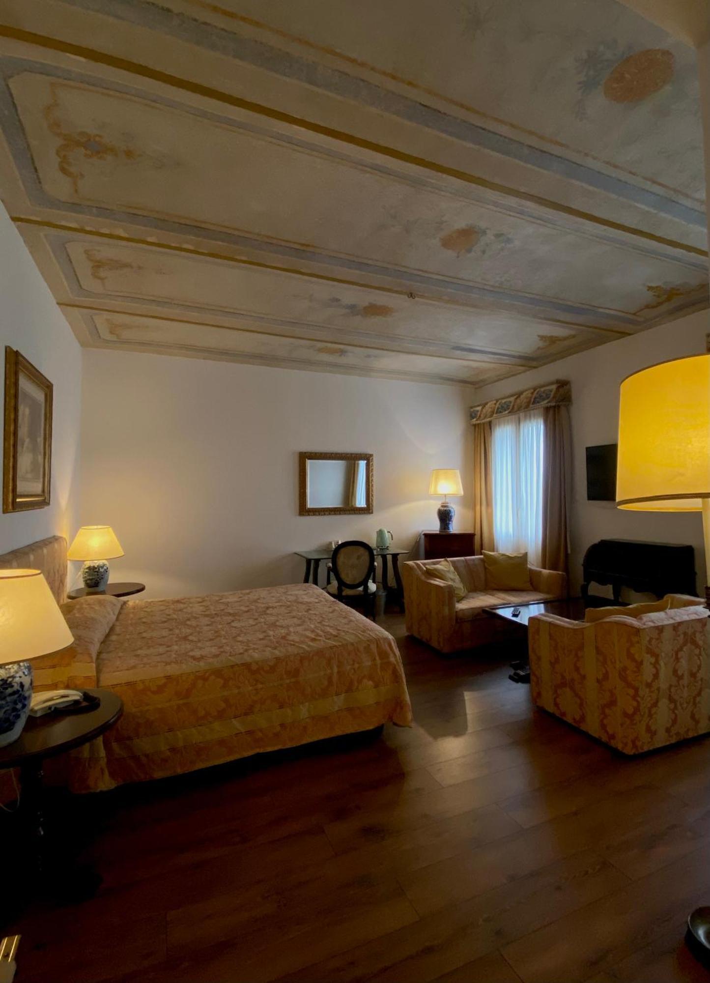 Hotel Villa Montanarini Villarotta Eksteriør bilde